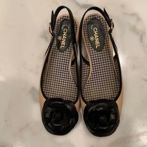 Chanel slingback shoes, dust bag is included